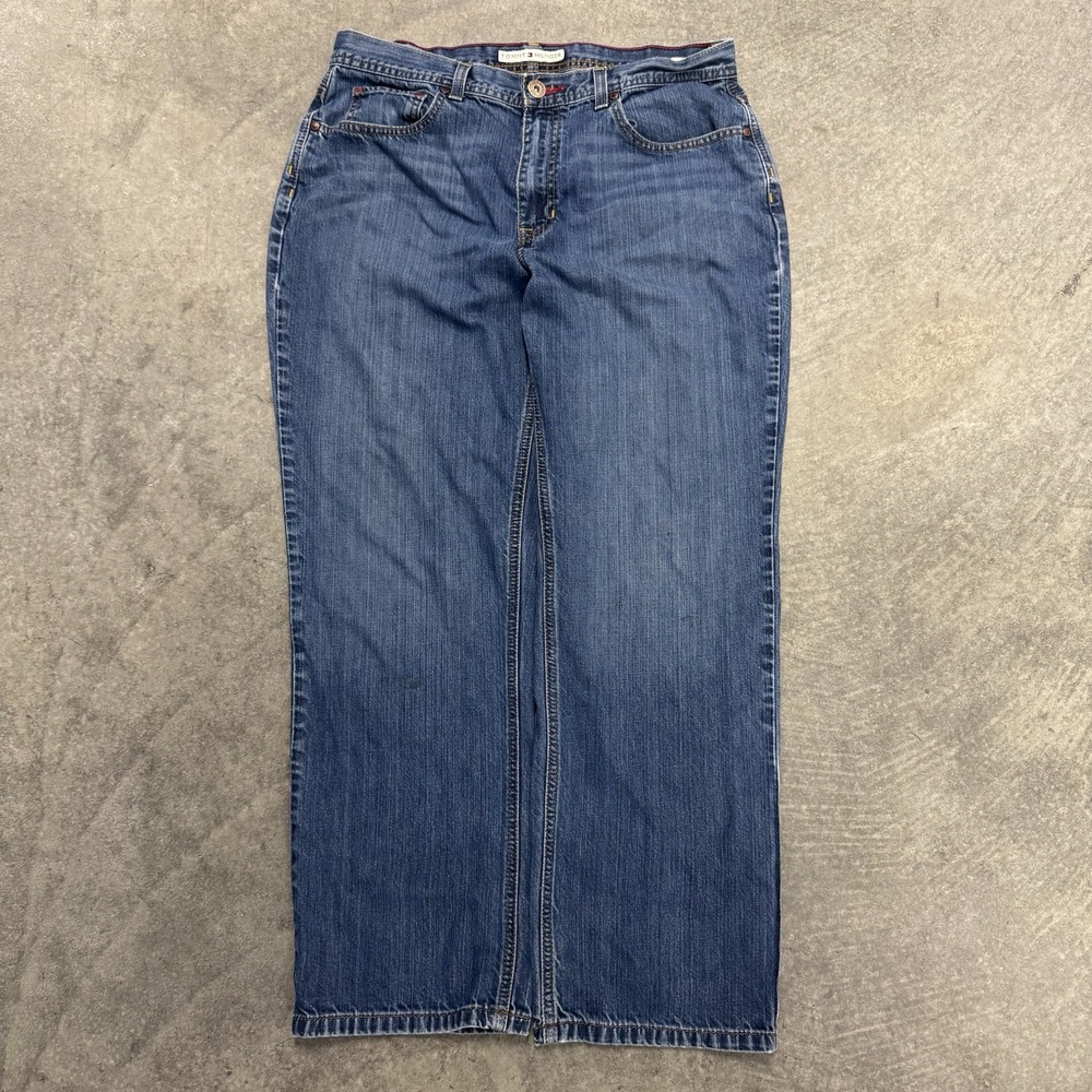 Women's Tommy Hilfiger Jeans Straight Leg Medium Wash Relaxed Fit Essential 12